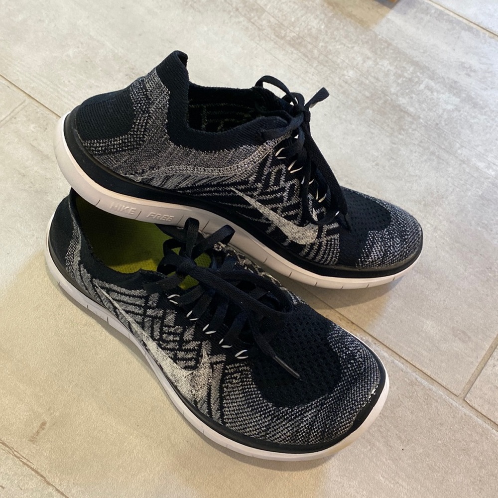 Nike Free Flyknit 4.0 - Size 7.5